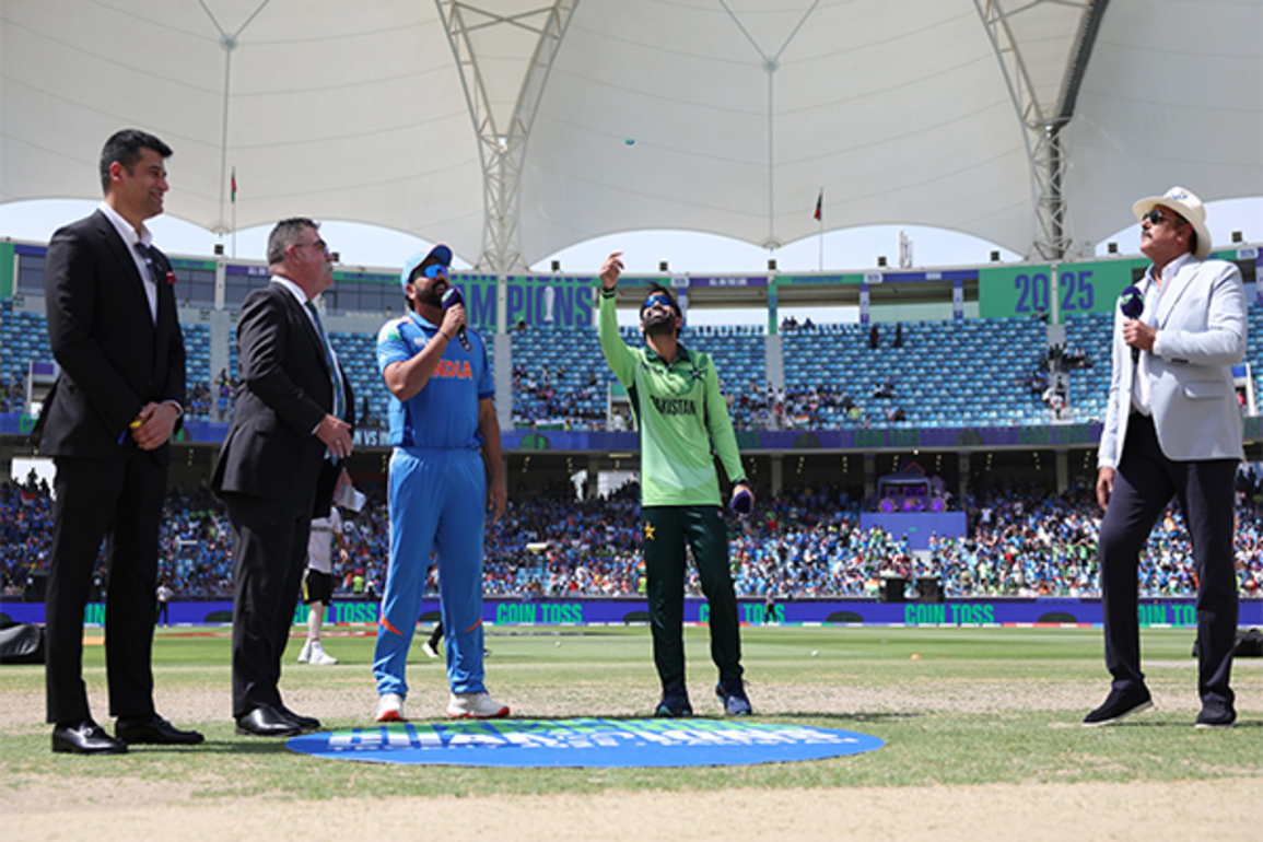 Champions Trophy: Pakistan win toss; opt to bat first against arch-rivals India
