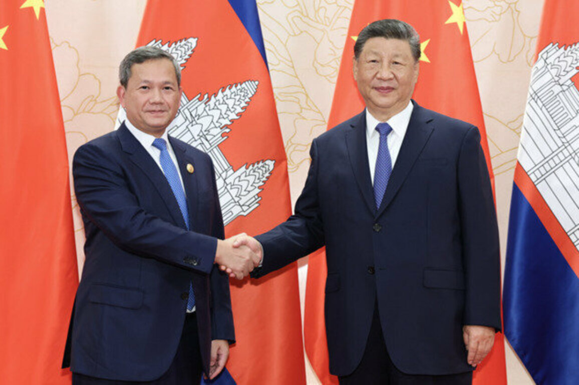 President Xi Jinping hails 'rock-solid' China-Cambodia friendship
