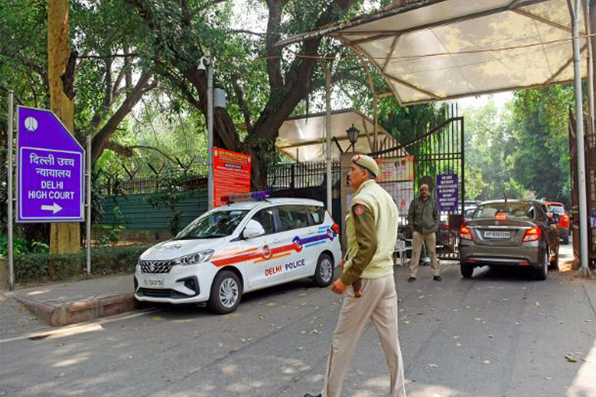 Delhi HC flags probe gaps in mid-air disruption case; remands matter for reconsideration