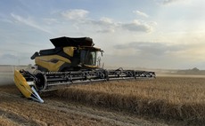 New Holland CR10: First Drive