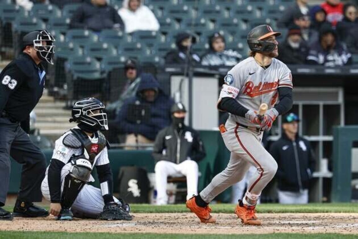 Gunnar Henderson's 2-run HR boosts O's over White Sox