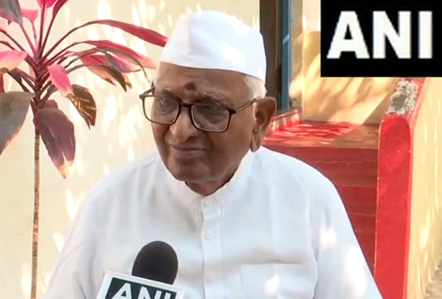 "Doing good work for society makes one happy from within, he did not understand this": Anna Hazare takes jibe at Arvind Kejriwal