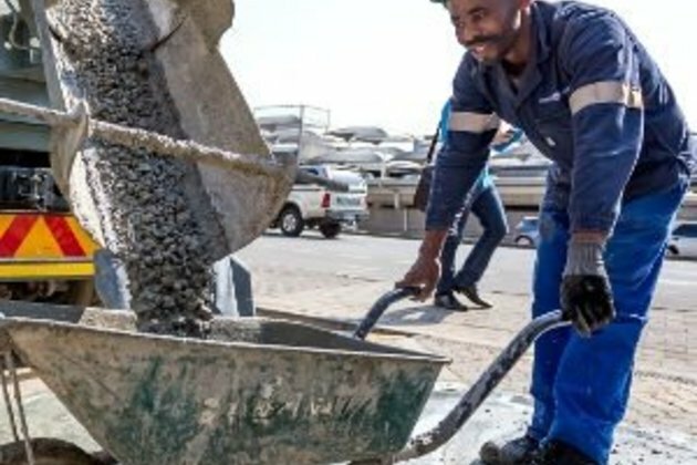 Murray & Roberts takes aim at report on Grayston bridge collapse