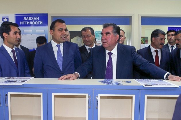 Tajikistan: 31,000 clients at broke banks still awaiting cash