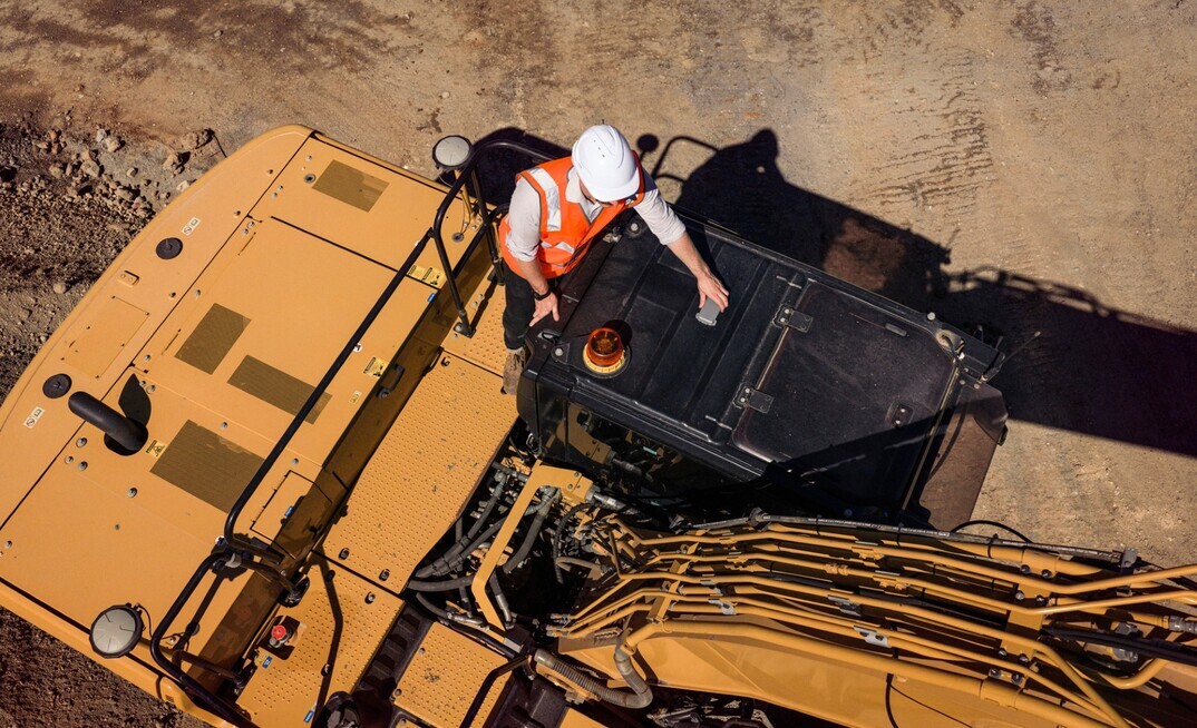 Tracking assets by satellite.