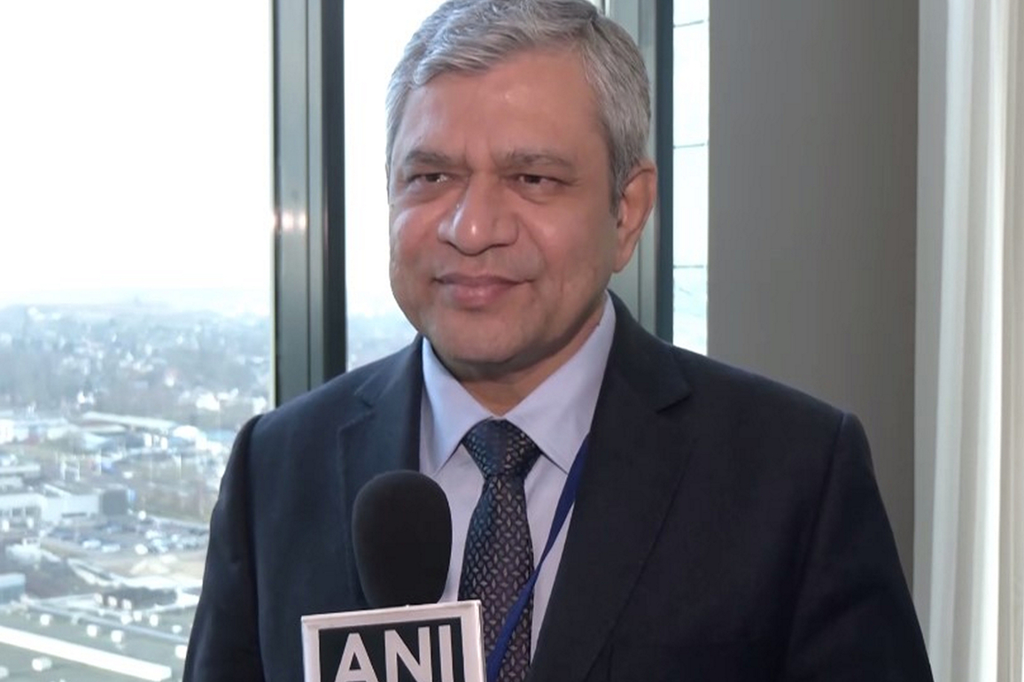"ASML world's leading provider of lithographic tool": Vaishnaw highlights importance of Netherlands visit for India's Semicon mission