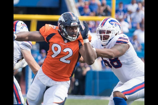 Bills OT Bobby Hart banned 1 game for postgame punch in tunnel