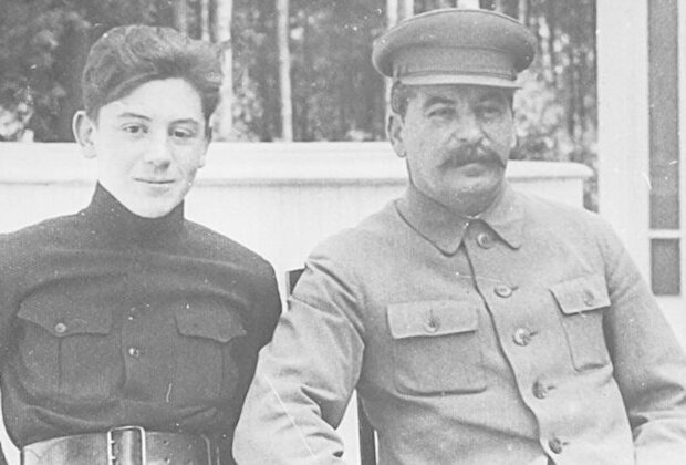 7 important facts about Stalin&#039;s son