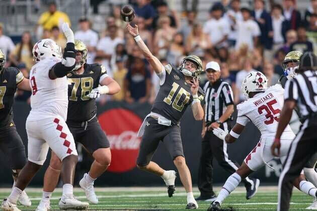 No. 16 Georgia Tech pursues 5-0 start against rested Wake Forest
