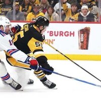 Pens fend off Rangers' late rally, notch 6th straight win