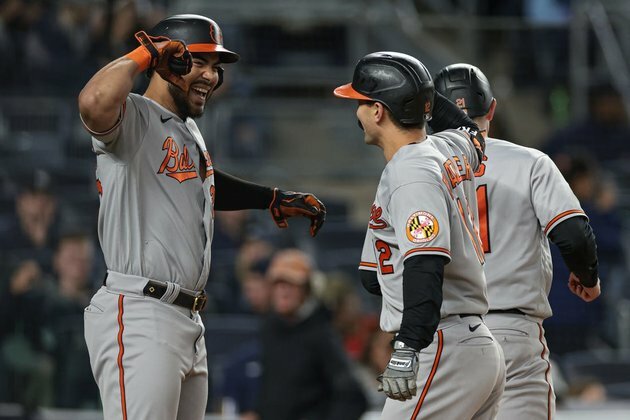 After big comeback, O's set sights on series win over Yanks