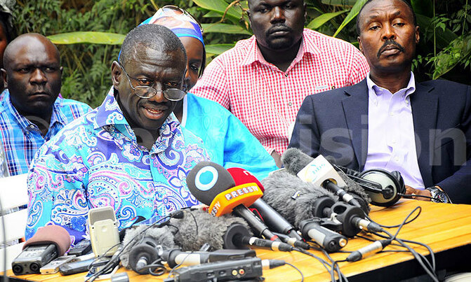 Ugandan opposition chief condemns month of house arrest Ugandan opposition chief condemns month of house arrest