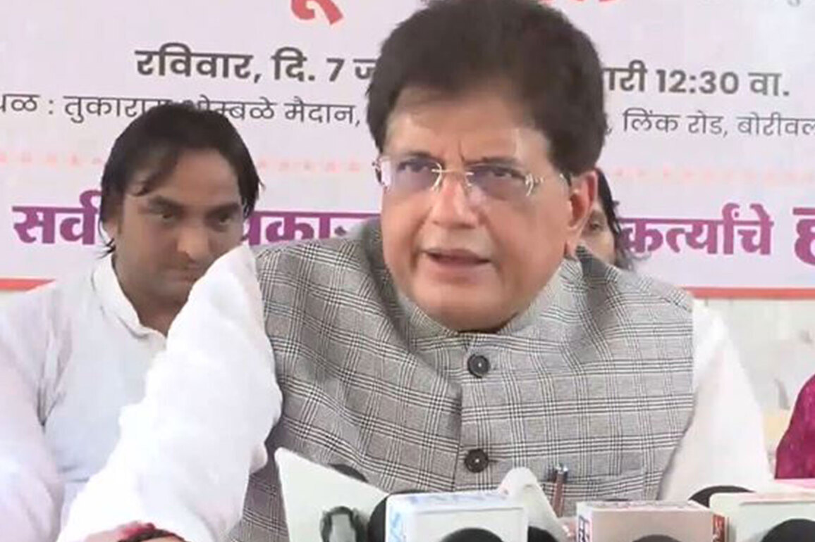 Maharashtra: Union Minister Piyush Goyal inaugurates HUL Suvidha Toilet facility in Dahisar