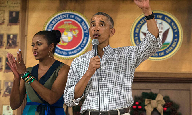 Obama pays last presidential holiday visit to Hawaii marine base Obama pays last presidential holiday visit to Hawaii marine base