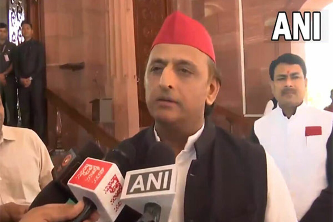 Samajwadi Party Chief Akhilesh Yadav Slams BJP's Waqf Bill, Labels it a 'Conspiracy'