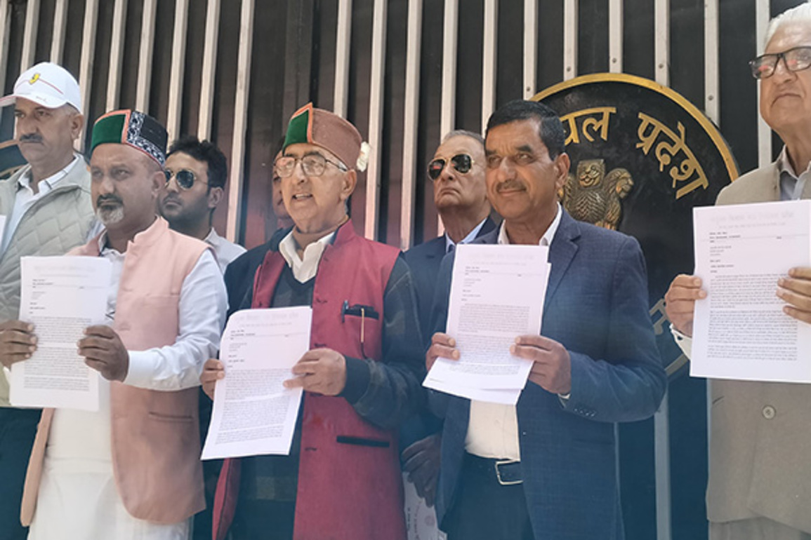 Himachal apple farmers demand complete ban on Turkish imports citing support to Pakistan
