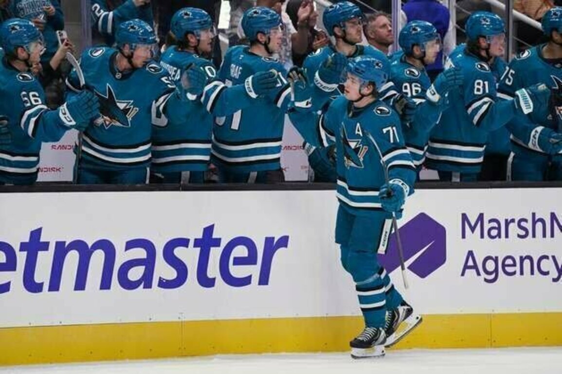 NHL roundup: Sharks' Macklin Celebrini, 19, takes league points lead