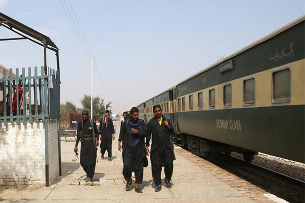 Pakistan: Floods force suspension of train operations on five sections in Punjab