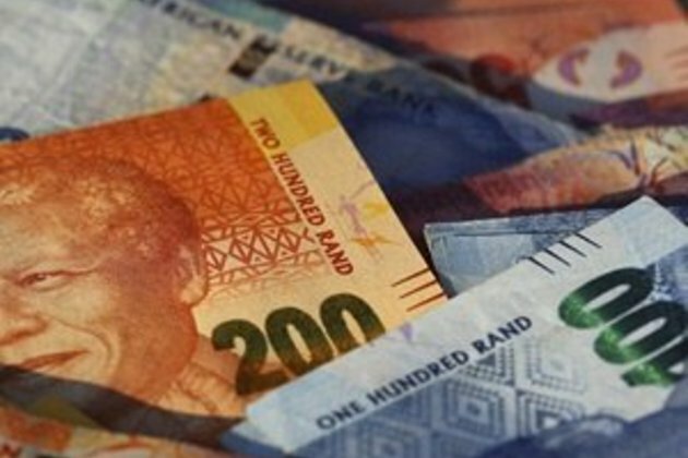 Rand on the mend, recovers almost 3% after Reserve Bank fallout