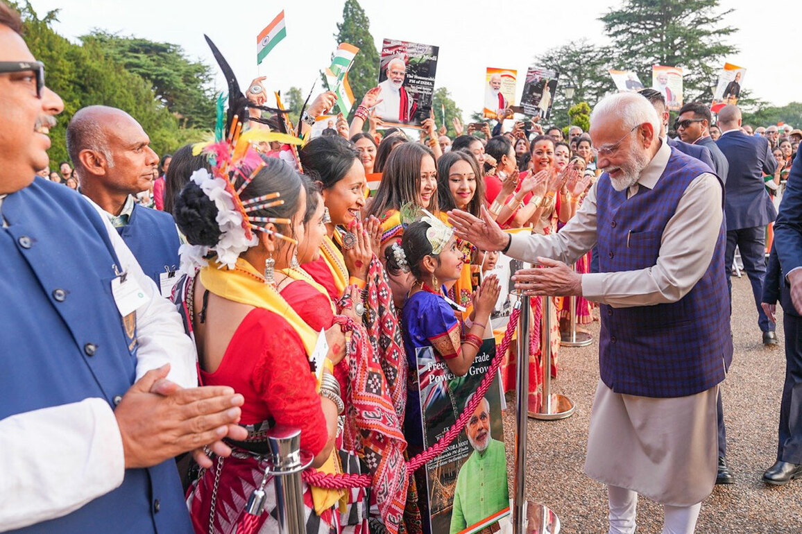 "Truly heartening": PM Modi on warm welcome by Indian community in UK