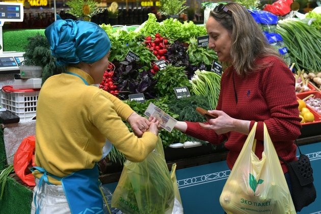 Top banker points to &#039;shameful imbalance in Russia&#039;s GDP