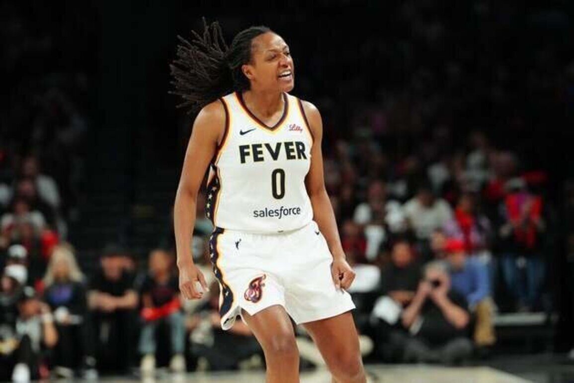Reports: Kelsey Mitchell, Fever agree to $1.4M 'supermax' deal