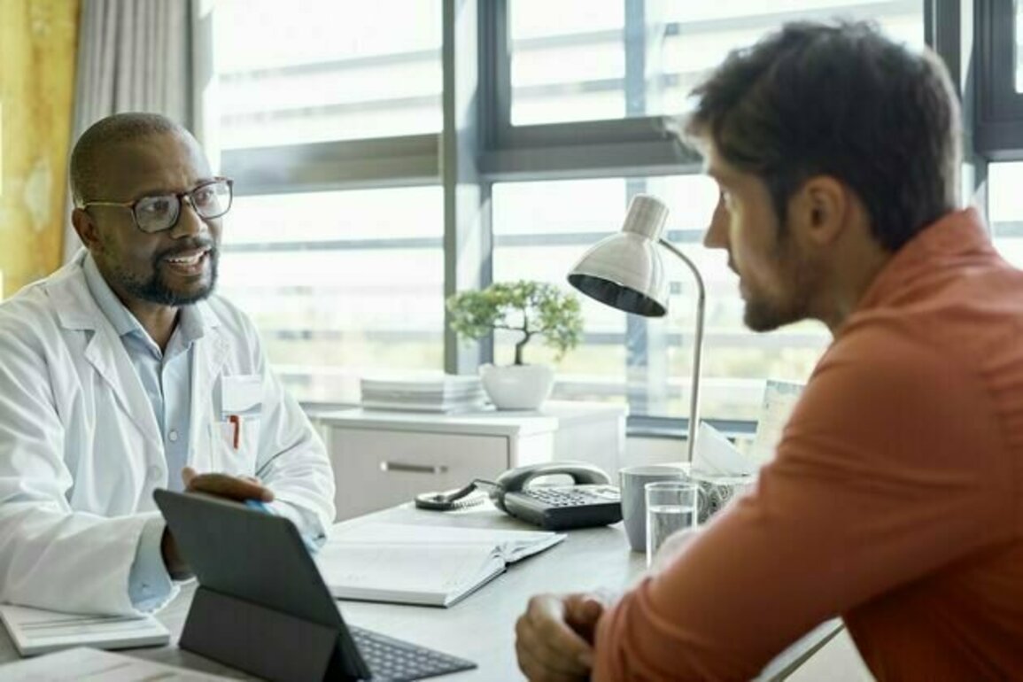 Insurance warning signs in doctors' offices might discourage patients from speaking openly about their health