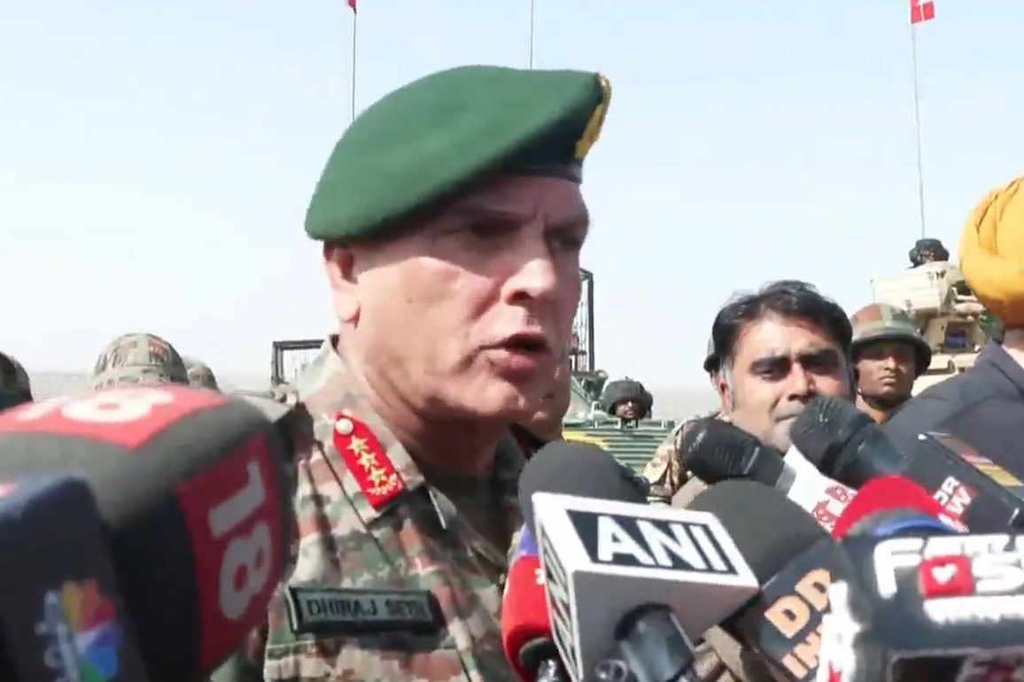 Kerala: Army Southern Command chief visits Pangode military station