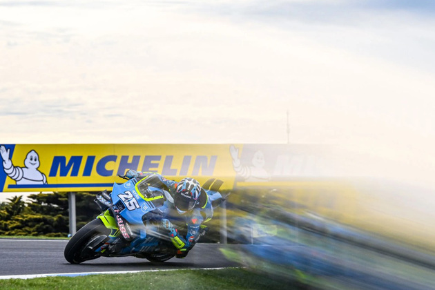Australian GP: Flawless Fernandez claims debut win as Bezzecchi fights back for podium