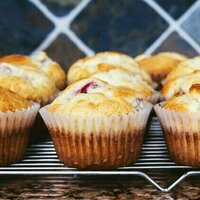 What's the difference between baking powder and baking soda? It's subtle, but significant