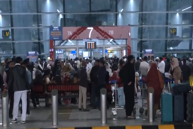 Delhi Airport advisory warns passengers of continued IndiGo delays, urges checking latest flight status