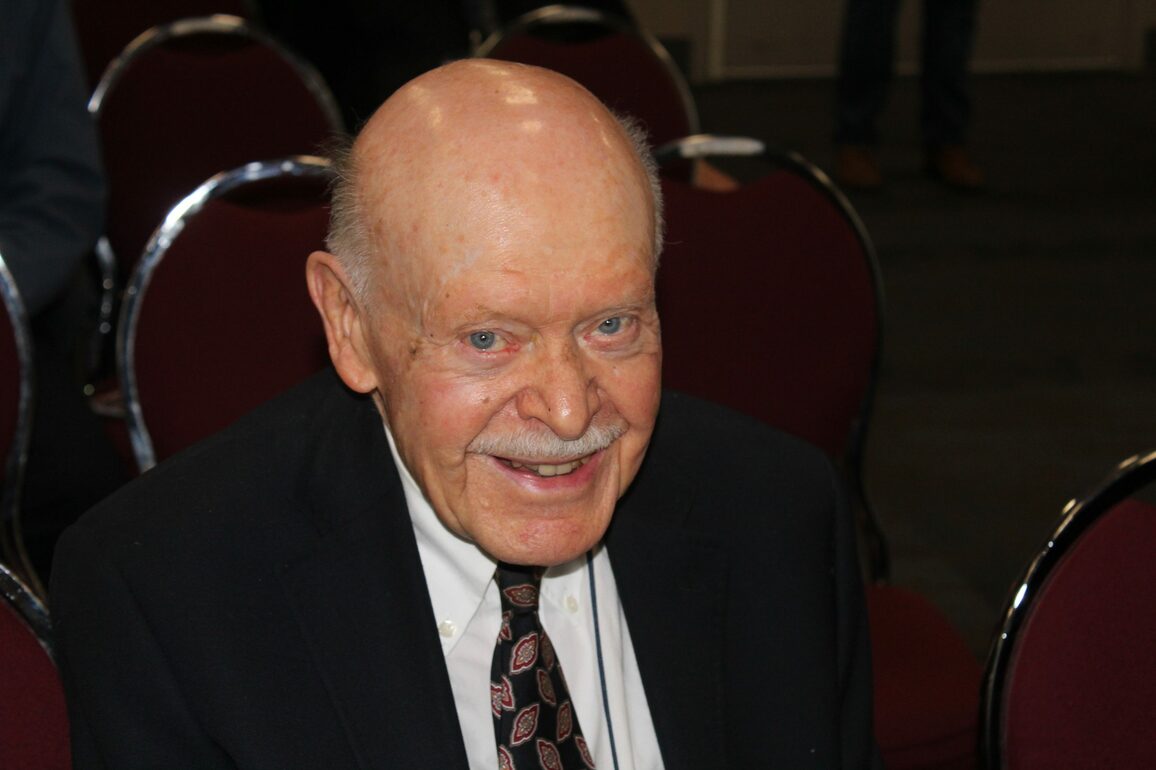 New construction education bursary honours centenarian Don Chutter