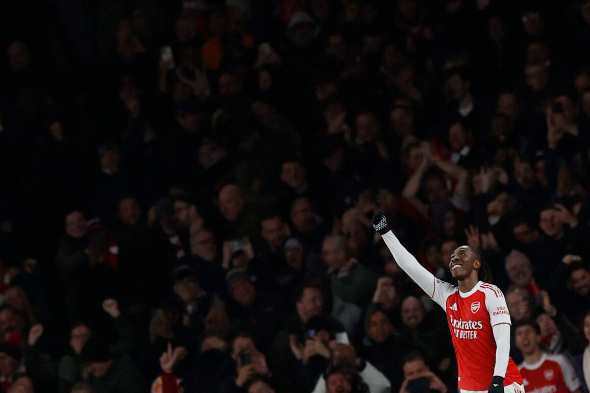 Premier League: Eze's hat-trick helps Arsenal solidify hold of top spot, beat Tottenham 4-1