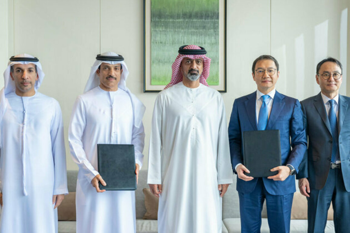 Ajman CP witnesses signing of MoU to develop Ajman Port worth AED 1 billion