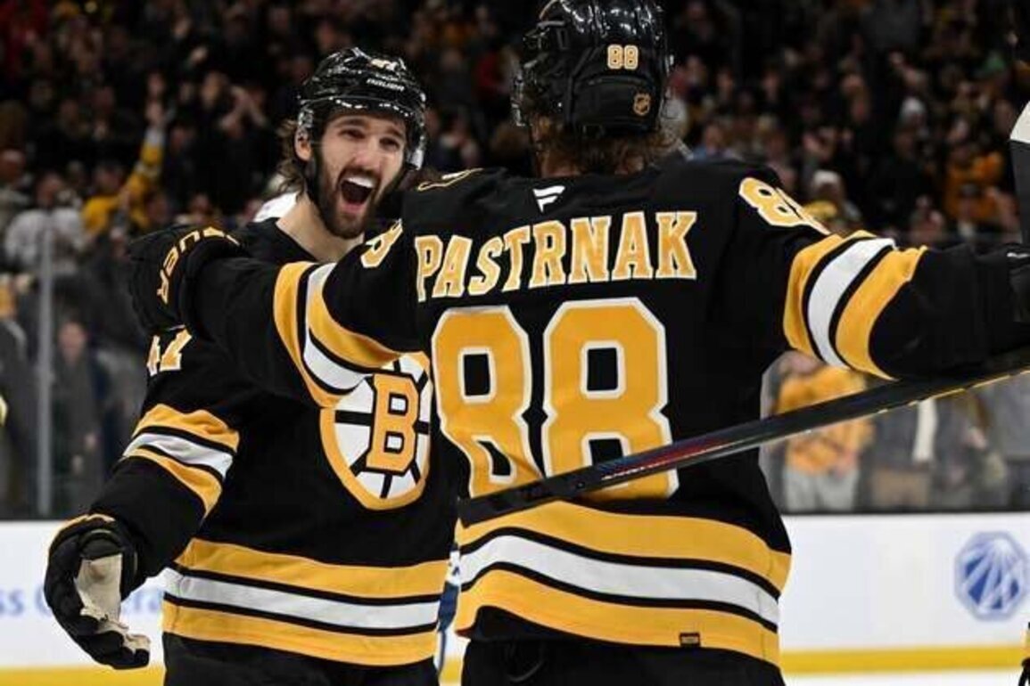 Bruins search for breathing room in standings vs. scuffling Maple Leafs