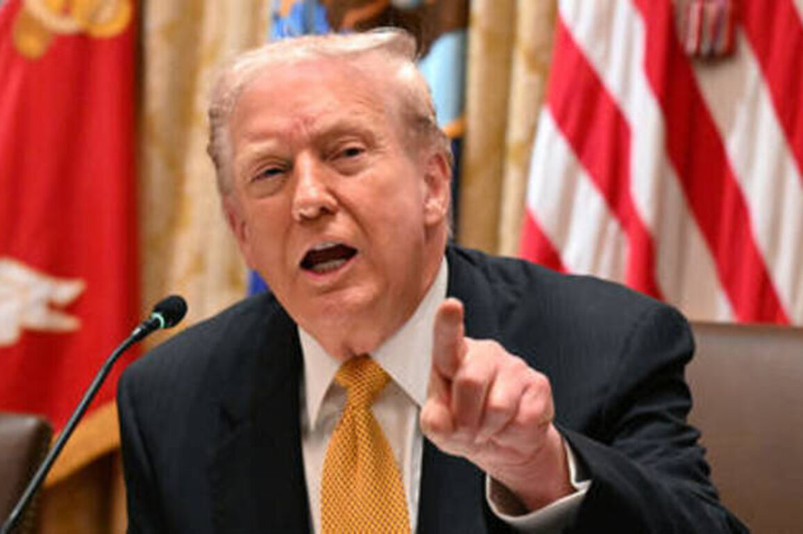 Trump declares Venezuelan airspace closed