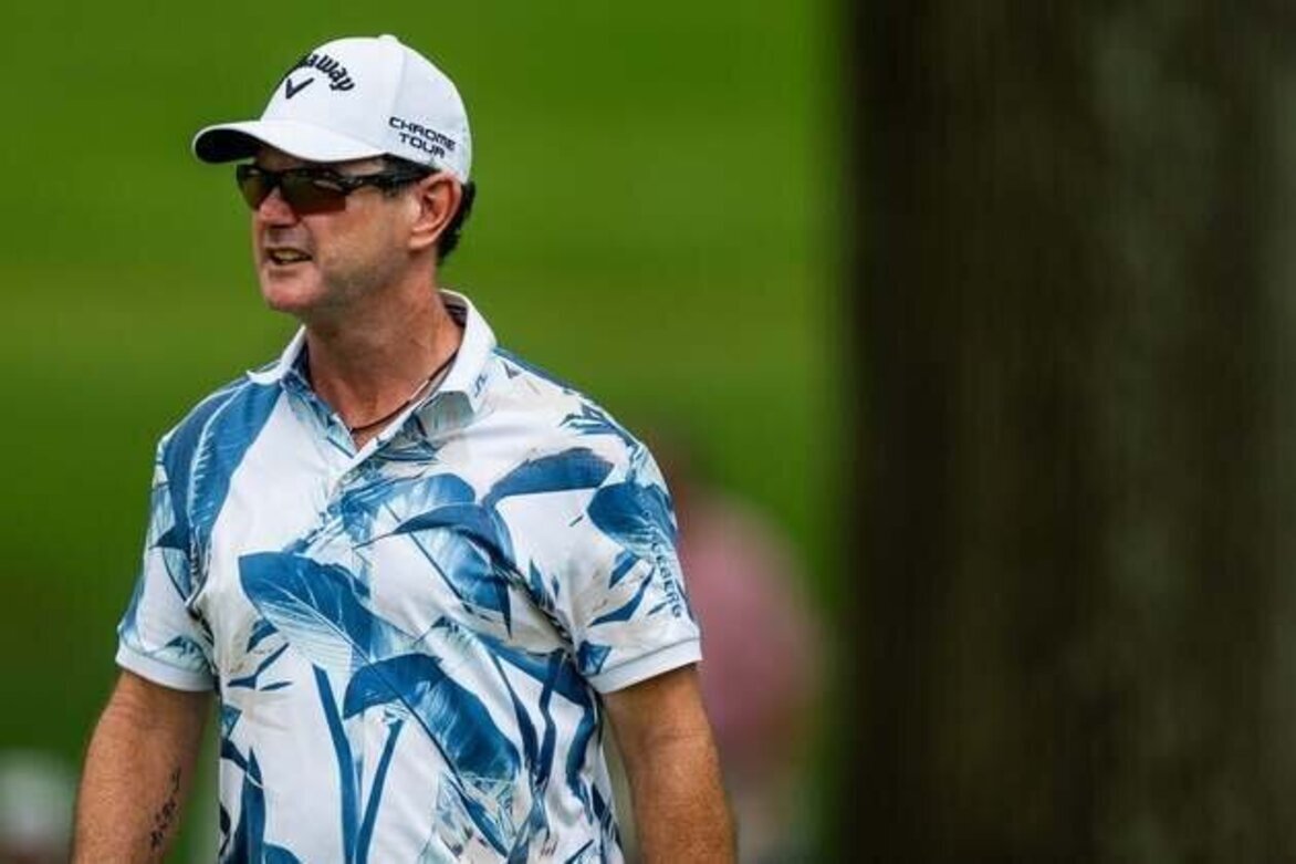 Rory Sabbatini rides bogey-free 65 to Boeing Classic lead