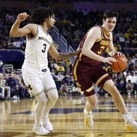 Bobby Durkin has career night as Minnesota tops UCLA