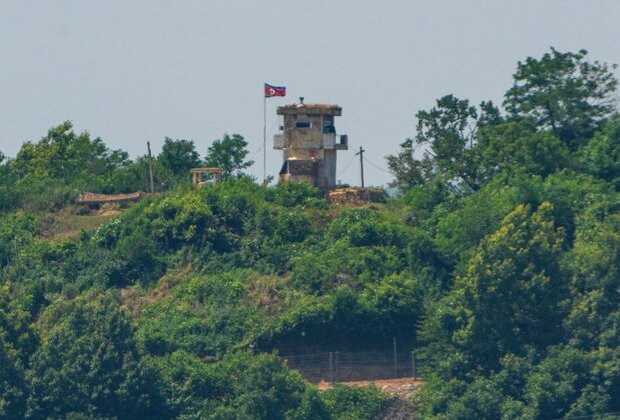 North Korea to turn border with South into eternal fortress