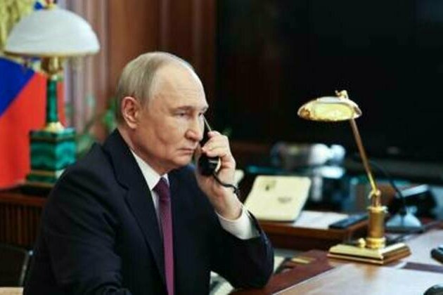 Putin speaks with Orban - Kremlin