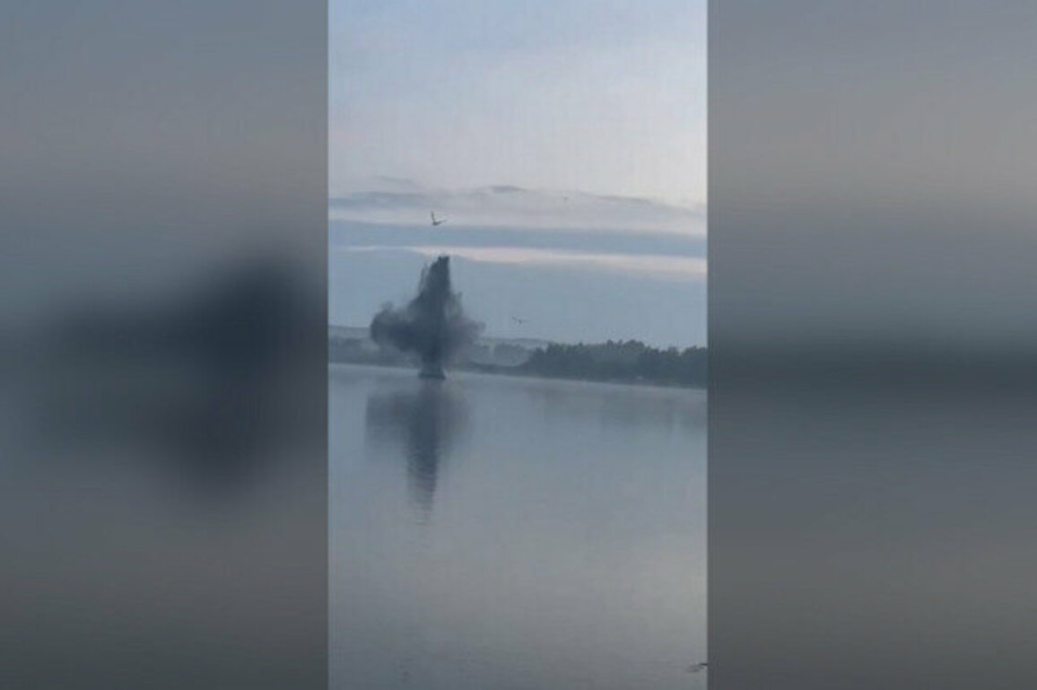 Ukrainian kamikaze drone plummets into Russian lake 