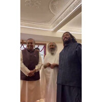 Mukesh Ambani attends Art of Living 45th anniversary event, meets spiritual leader Sri Sri Ravi Shankar
