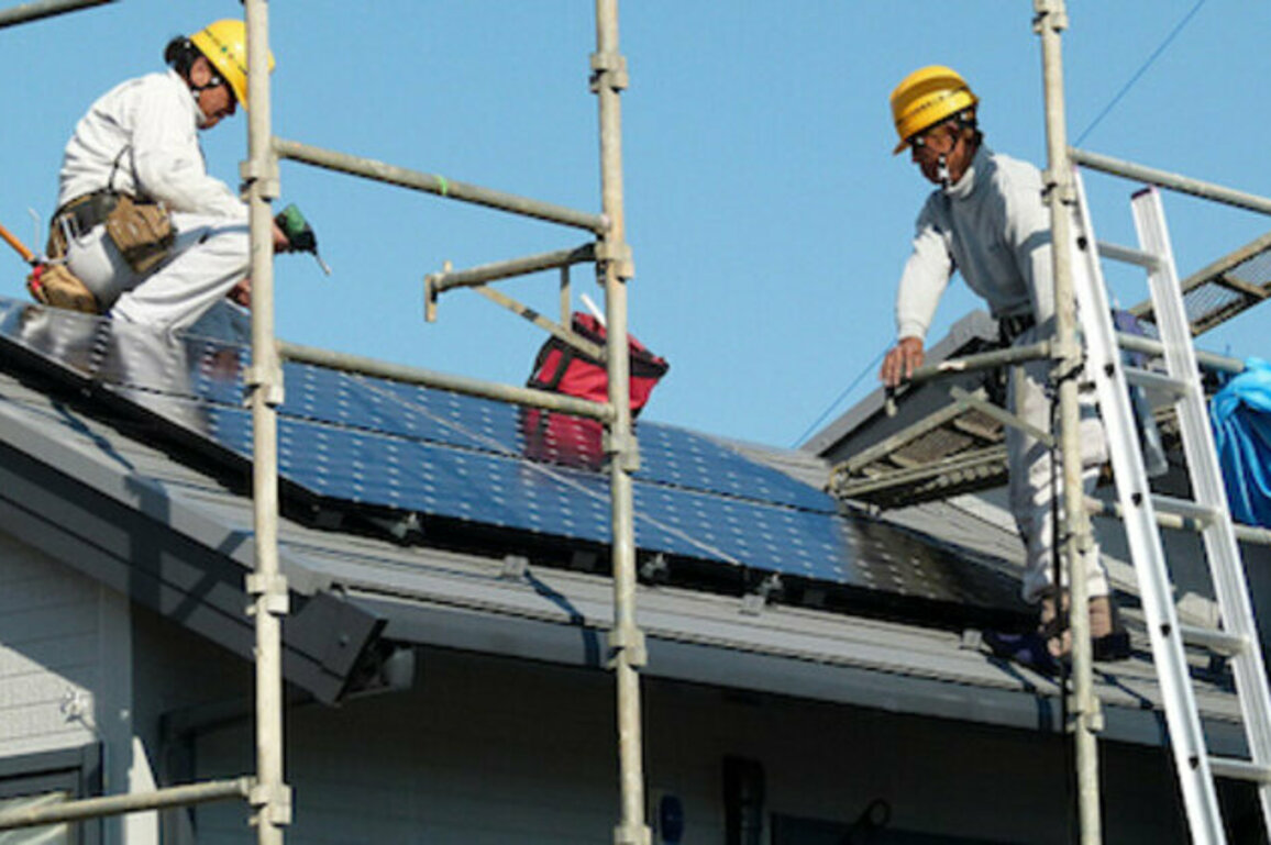 South Australia's Rooftop Solar Boom Holds Key Lessons For Regulators