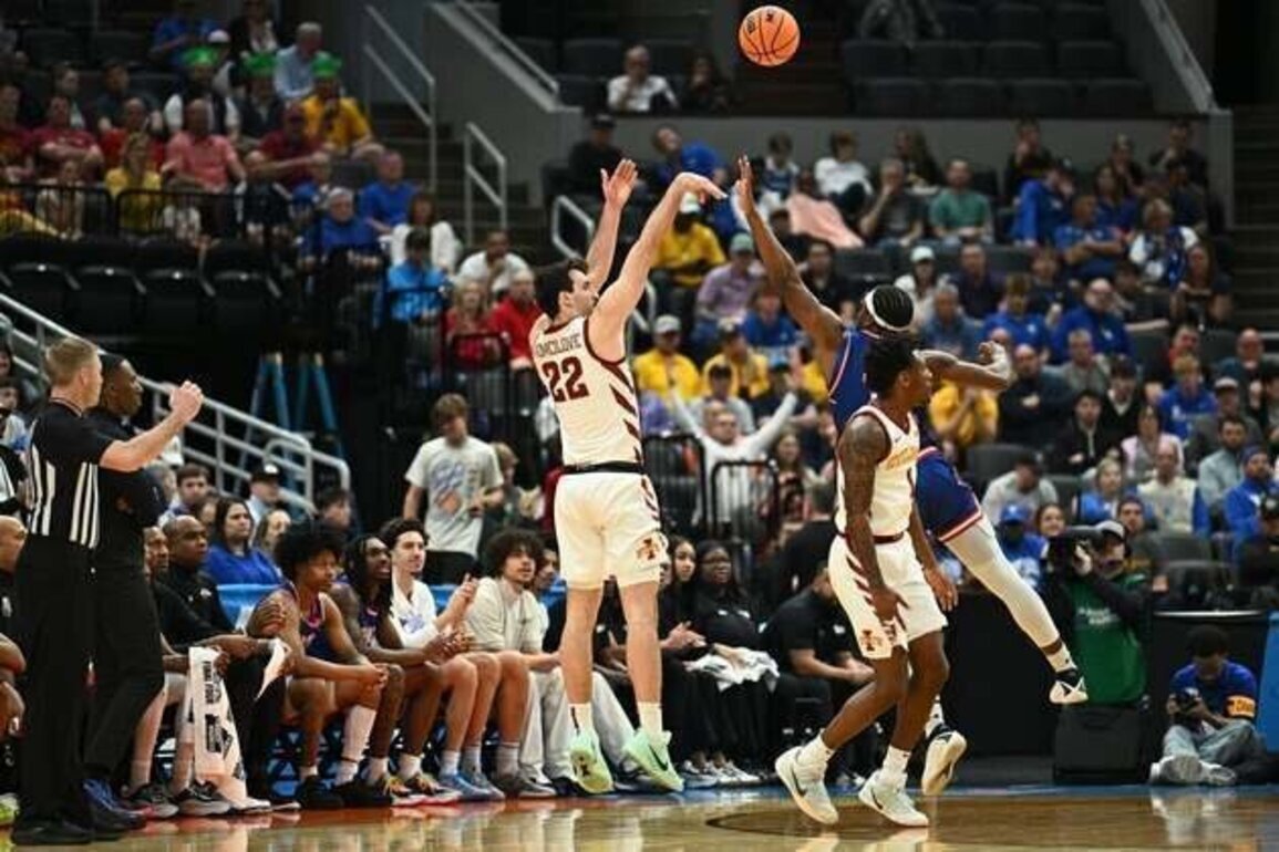 Iowa State stomps Tennessee State, 108-74