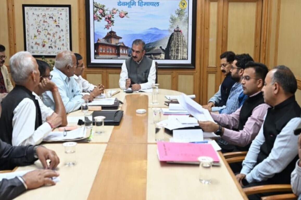 Himachal CM Sukhu chairs high-level review meeting of finance department