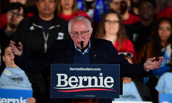 Sanders warns Russia, Trump scoffs as new meddling charges hit US Sanders warns Russia, Trump scoffs as new meddling charges hit US