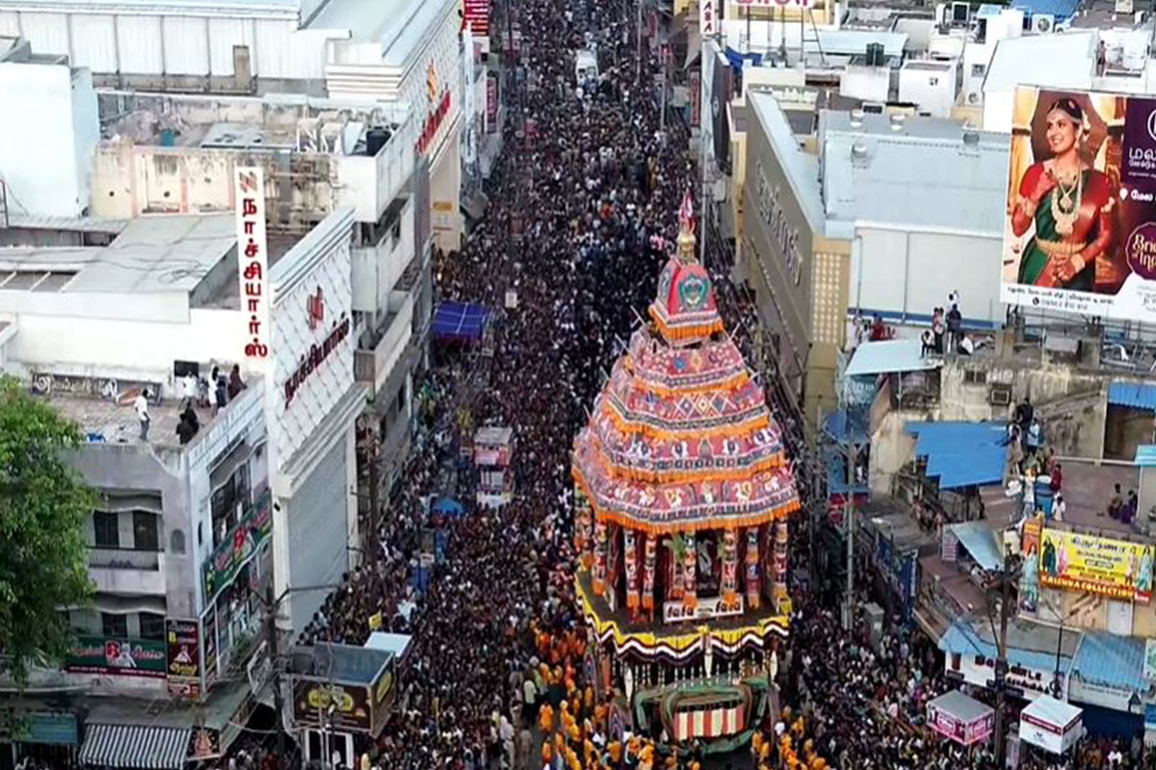 Tamil Nadu: Grand Chithirai Festival car procession in Madurai draws thousands of devotees