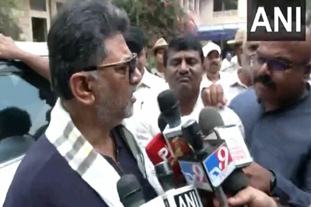 Karnataka: DK Shivakumar declines to comment on CM's statement, reaffirms Congress' clear stance