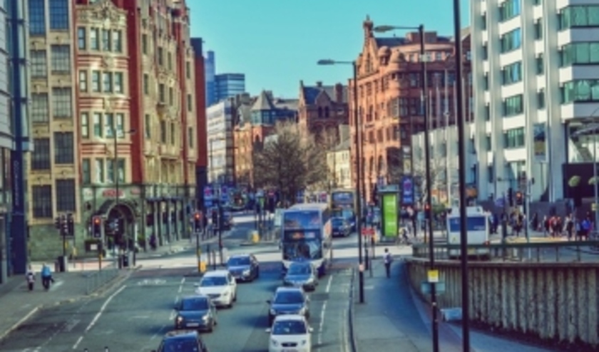 (c) Marina J / Shutterstock.com.