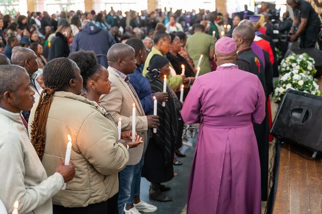 SOUTH AFRICA-EASTERN CAPE-MTHATHA-FLOODS-VICTIMS-MOURNING